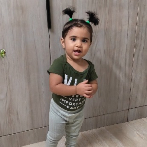Zoish Hansotia 